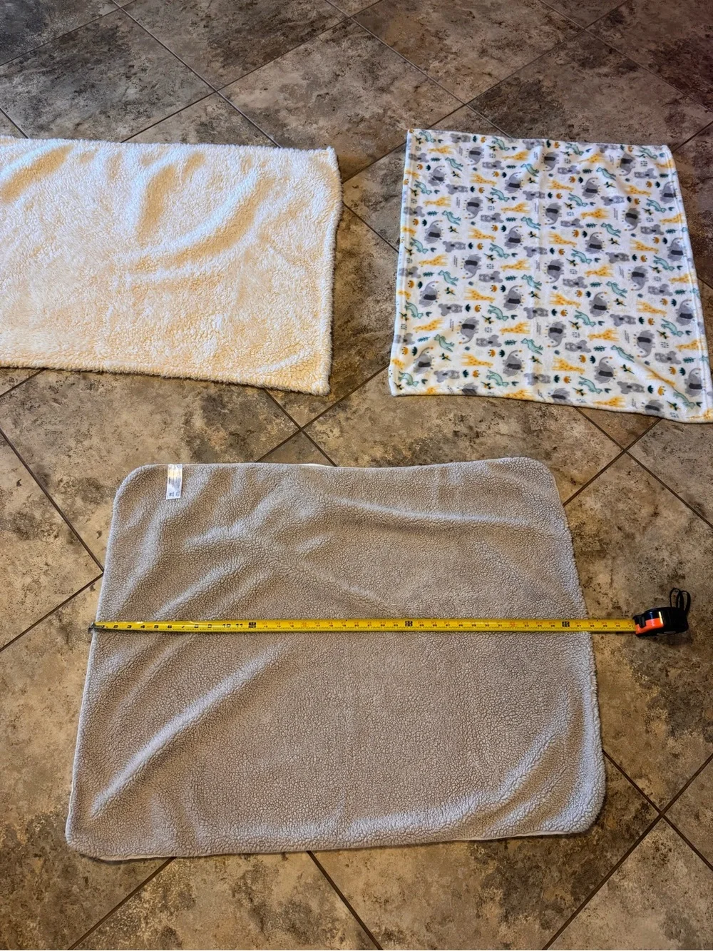 3 gender neutral baby blankets carters Adirondack baby & dream gro